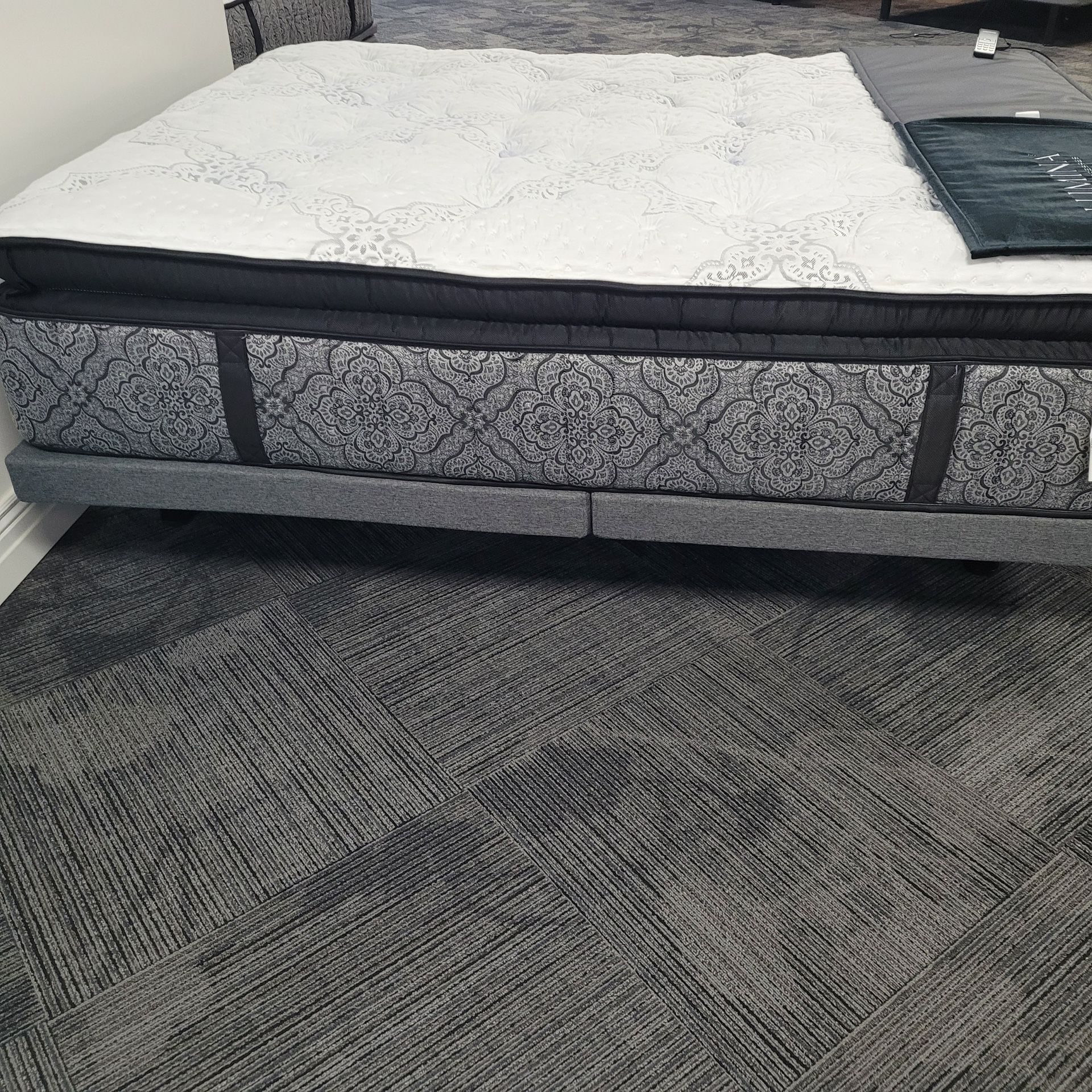 Adjustable King Size Bed Base