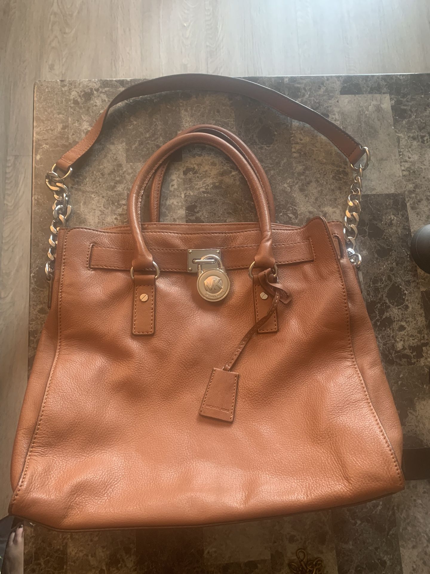 Michael Kors Tote Bag/crossbody