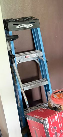 4 foot ladder