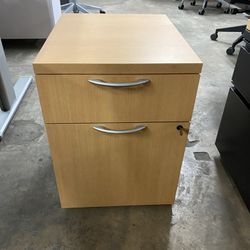 First Office Mobile Cabinet