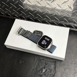 Apple Watch Ultra 2 49mm GPS+Cellular Smartwatch