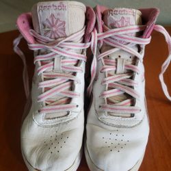 Vintage 80's Reebok Women's Hightop Sneakers Size 5