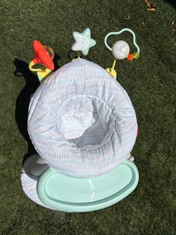 Skip hop baby activity seat