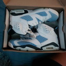 Jordan 6 Unc (NO ORIGINAL BOX)