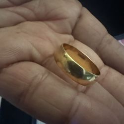 18k Gold Ring 