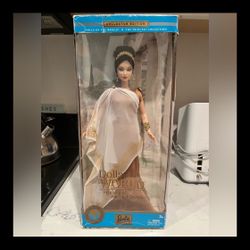 NWOT - Dolls of the World - Princess of Ancient Greece.