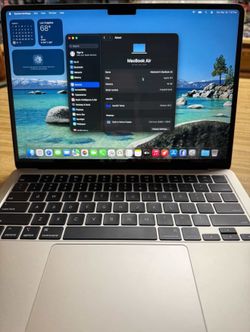 Macbook Air 13 256GB Storage M4 Chip (2025)
