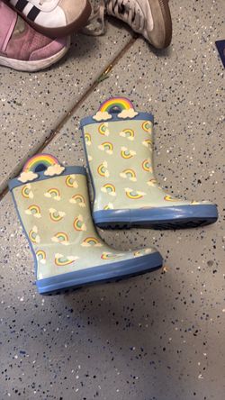 Kids Rainbow Rain Boots size 11
