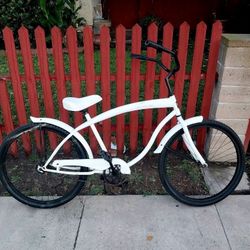 White beach Crusier Bike Bicycle 