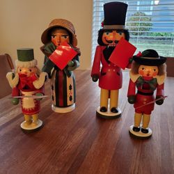 Christian Ulbricht Seiffener Set Of 4 Nutcrackers