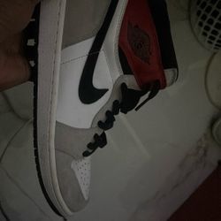 Smoke grey Jordan 1