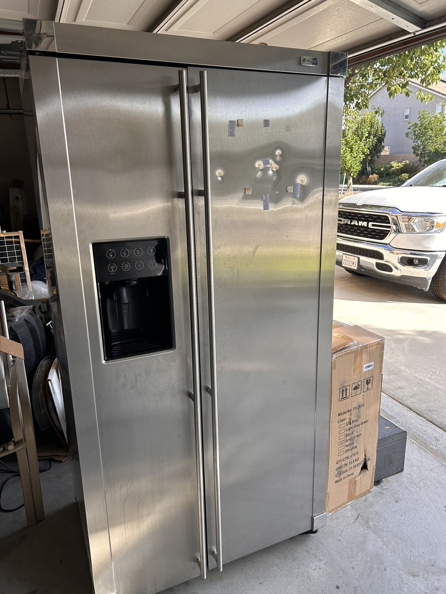 Refrigerator