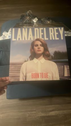 2 Lana Del Rey Records 