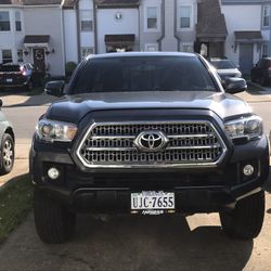 2016 Tacoma Grill