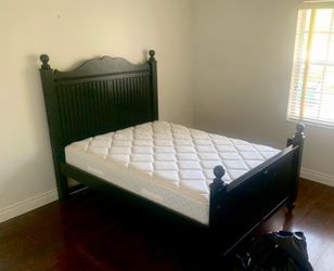 Teen Full size Bed Black