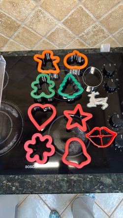 Holiday cookie cutters x 12