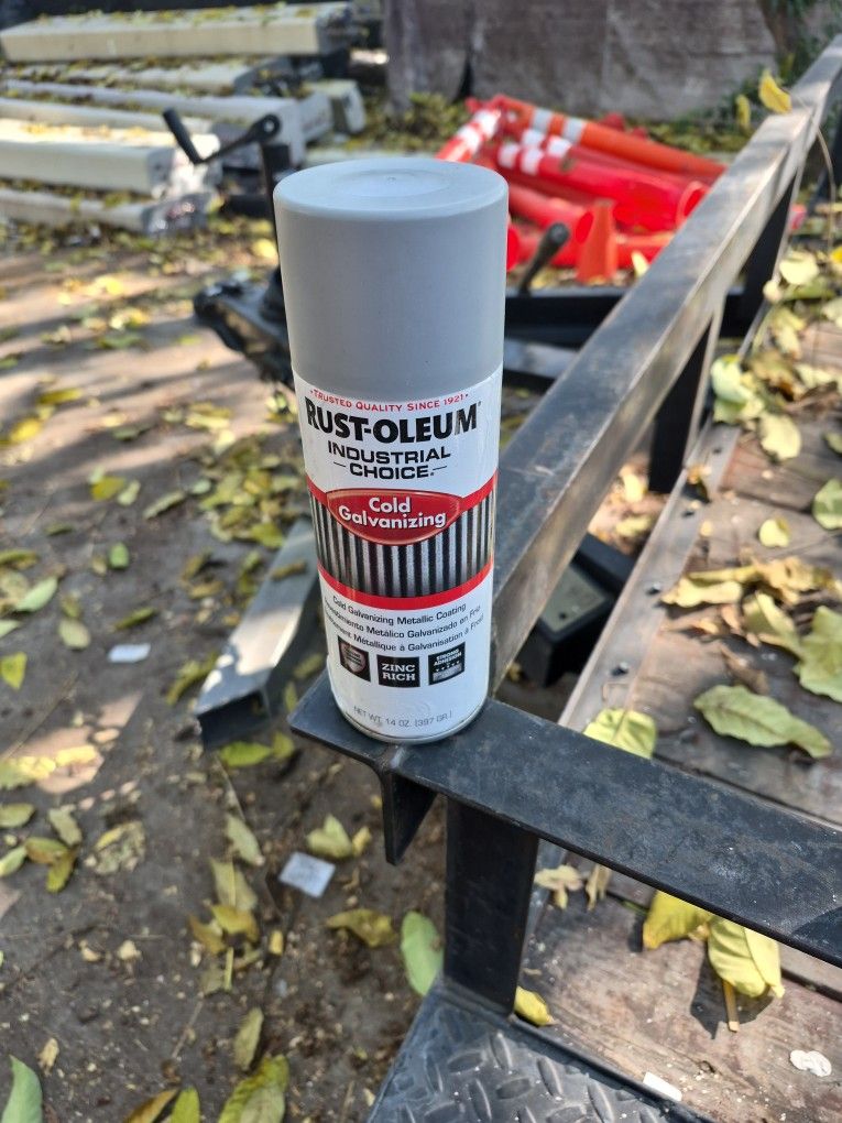 Restolum cold galvanizing spray 3 Dollars