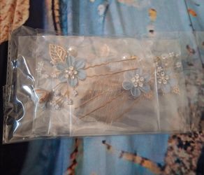 4 piece blue wedding hair pins