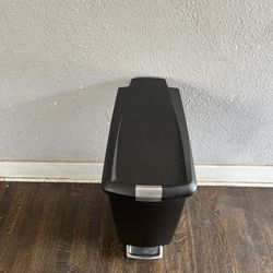 simplehuman 40 Liter / 10.6 Gallon Slim Kitchen Step Trash Can With Secure Slide Lock, Black Plastic