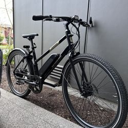 RadMission Electric Metro Bike