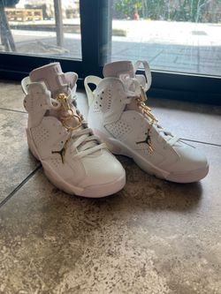 Pink and white Jordons