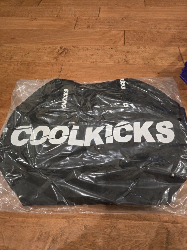 COOLKICKS Duffle Bag