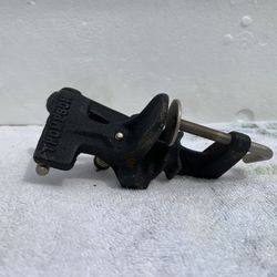 Vintage Vintage Thompson Cast Iron Fly Fishing Spooler