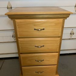 4 Drawer Dresser