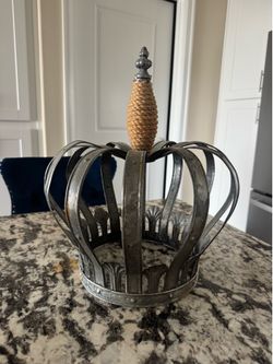 Shabby chic/country decor crown