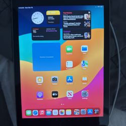 iPad  10.2 