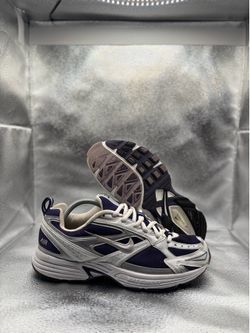 Nike purple Pegasus running shoe