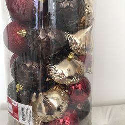 Christmas ornaments 50 Pieces