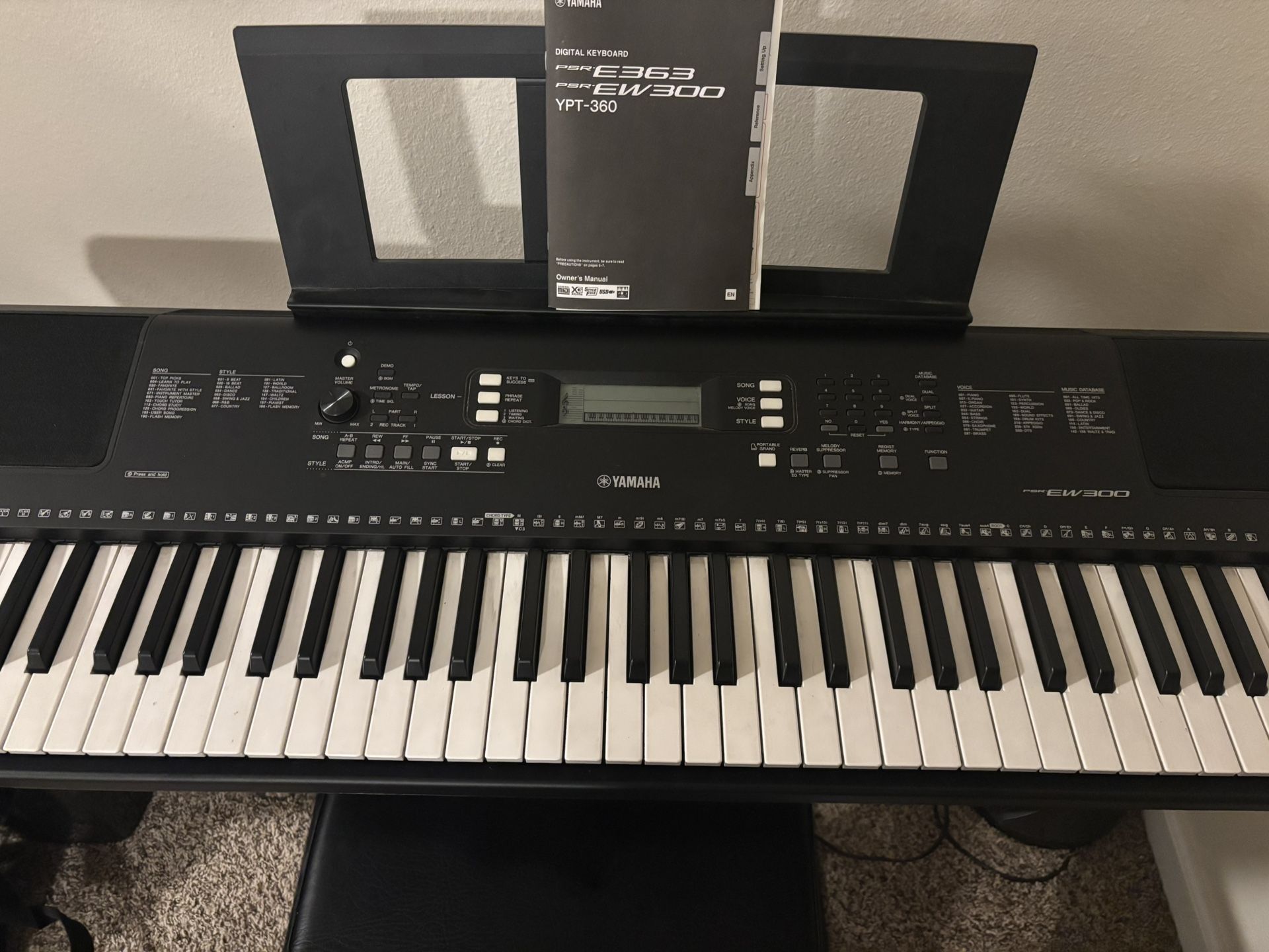 YAMAHA Keyboard
