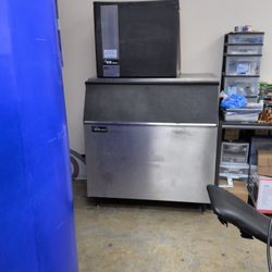 ICE O MATIC COMMERCIAL ICE MAKER