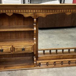 Beautiful Solid Wood Multifunction Mirror, Display and Drawers