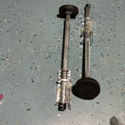 Ladder Leveler Pair with Rubber Feet Orange，Adjustable Ladder Leg Leveler for Extension ladders，Ladder Feet Stabilizer,Ladder Accessories (Black Rubbe