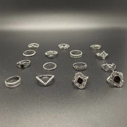 Jewelry - 15 Rings