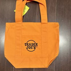 Trader Joe’s Halloween Tote Bags 