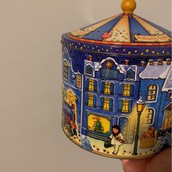 Beautiful collector tin