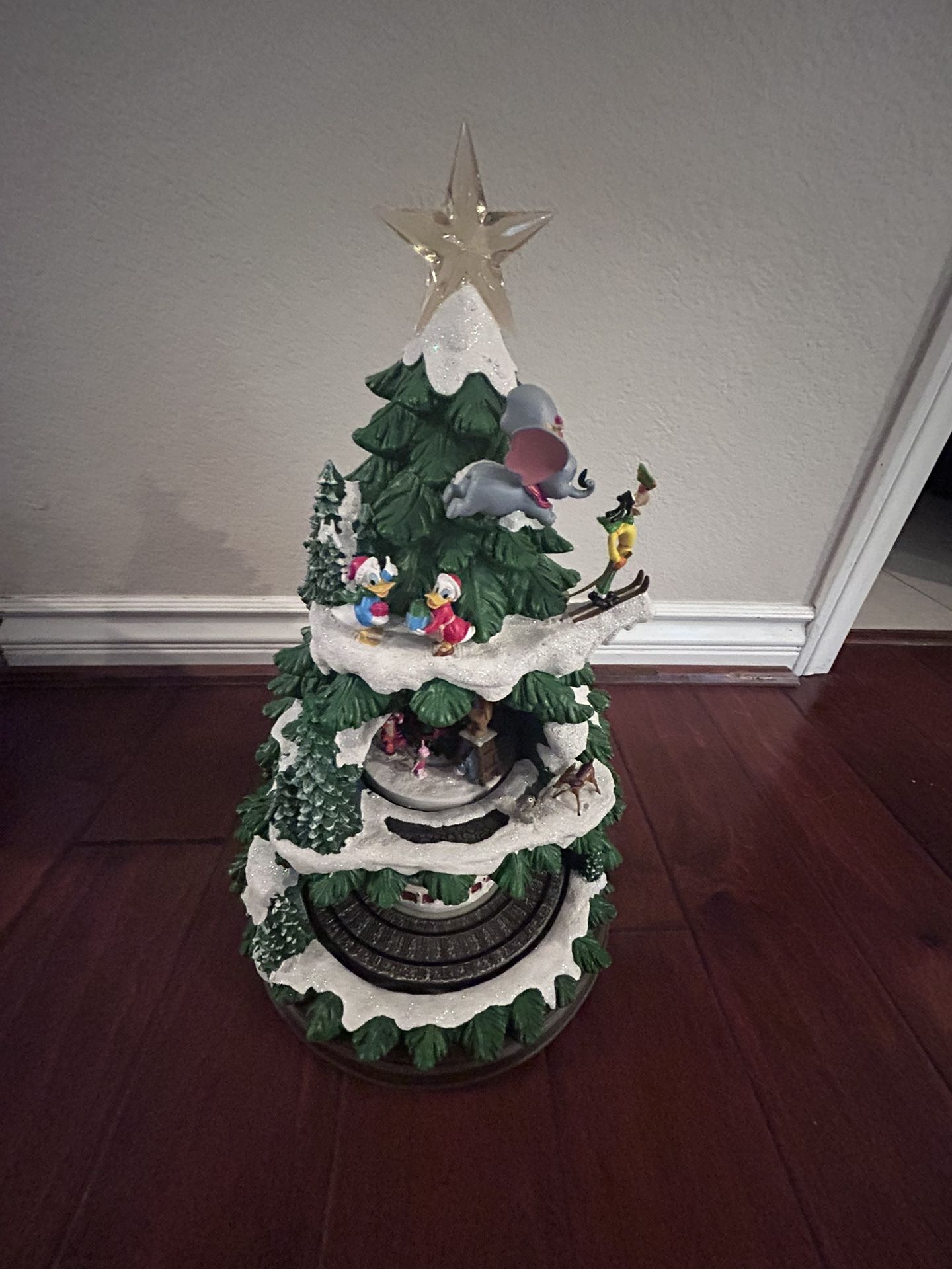 Disney Animated Tree with Music