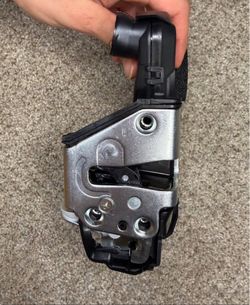 Toyota / Mazda / Kia Door Lock Actuator Latch Assemble