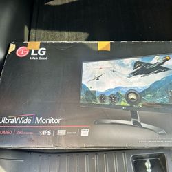 LG 29” UltraWide IPS Monitor – Great Condition