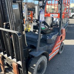 2019 Toyota Warehouse Forklift 