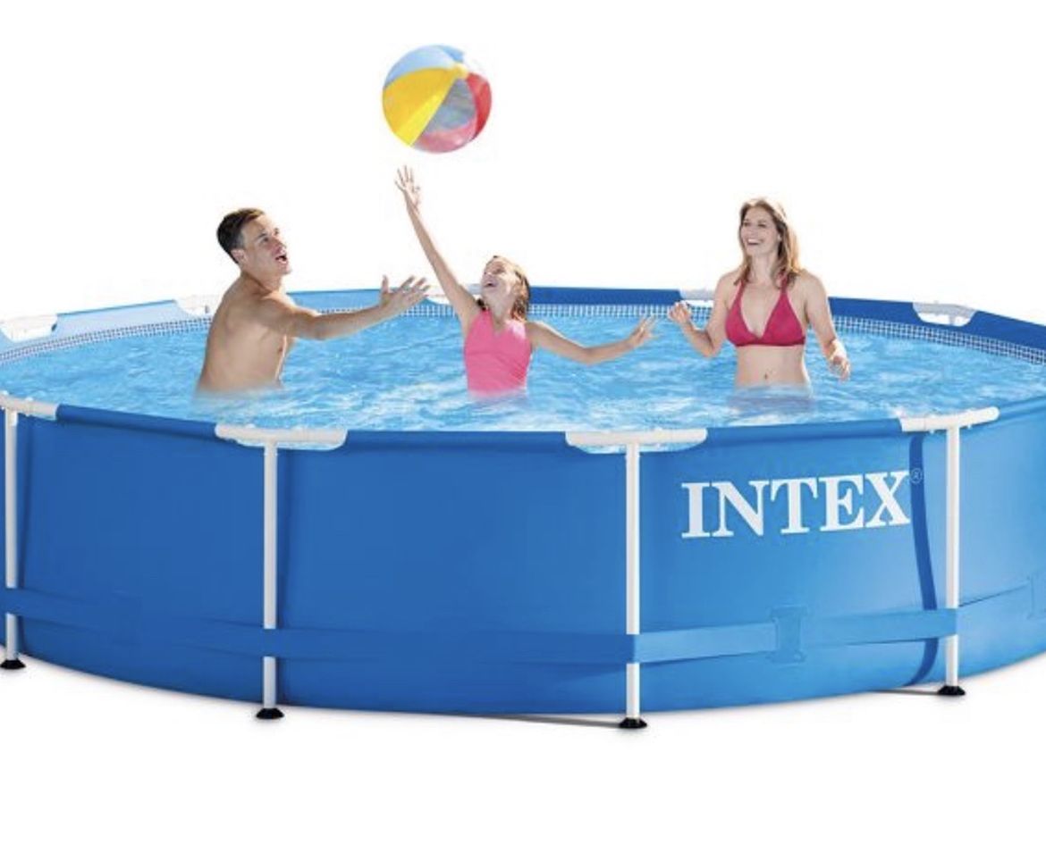 New In Box New in box Intex 12' x 30
