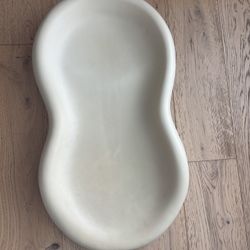 Keekaroo Peanut Changer 