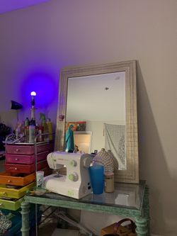 30” x 39” mirror (gold trim)