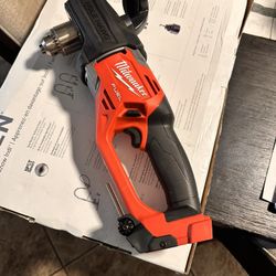 📌Milwaukee m18 FUEL GEN II 18V Lithium-Ion Brushless Cordless 1/2 in. Hole Hawg Right Angle Drill (Tool-Only) PRECIO FIRME 👉$200