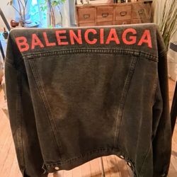 Balenciaga Grey Distressed Denim Logo Print Oversized Jacket Size 52 (US Men's Large) RARE!