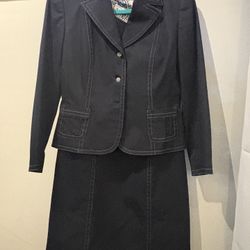 Tahari Dress Suit Sz 6 - Navy/denim Color 