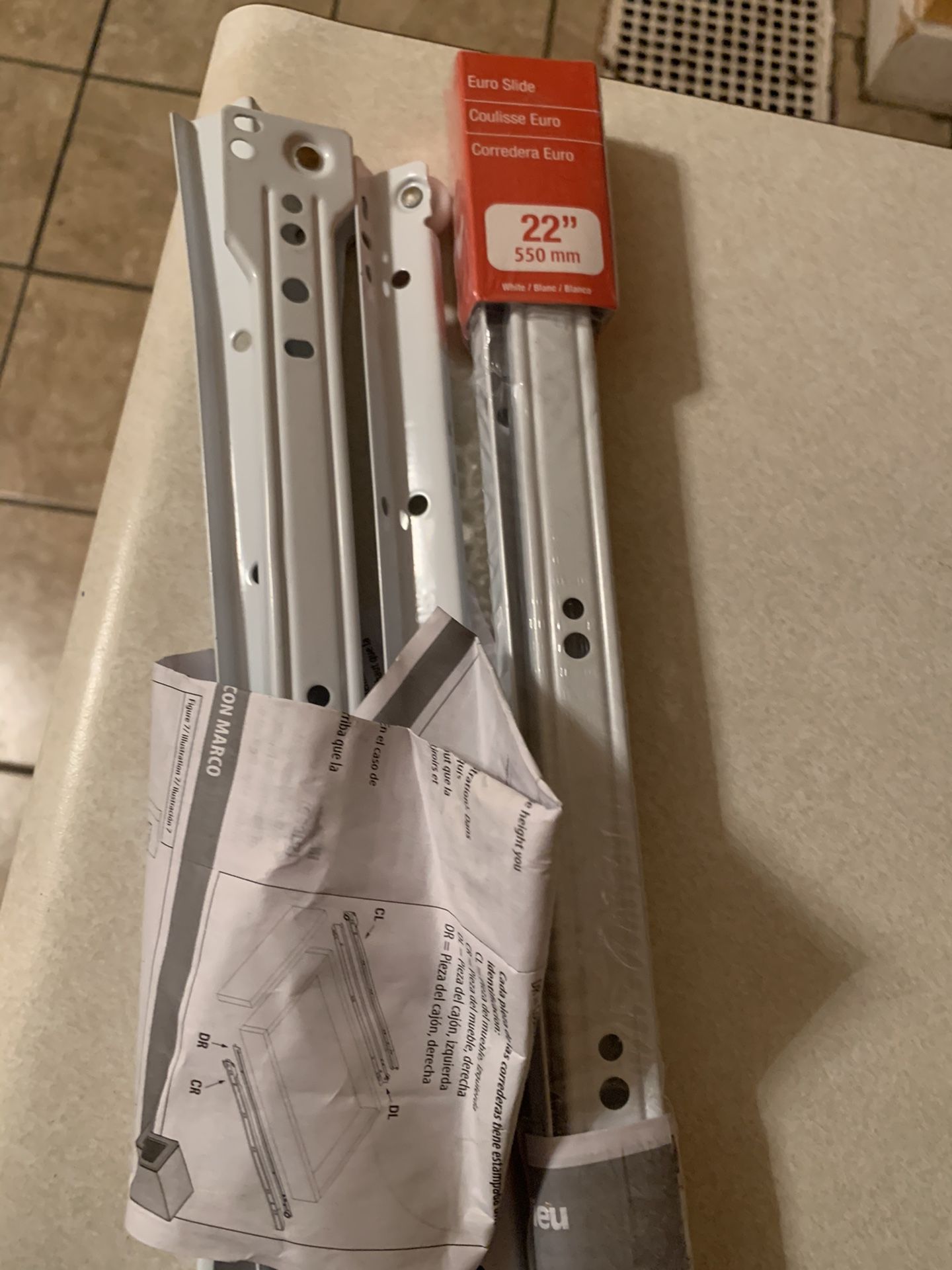 Drawer rails